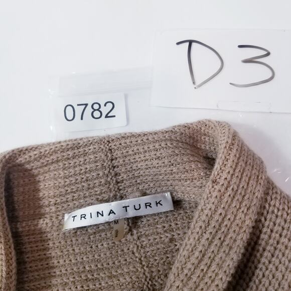 Trina Turk Cable Knit 100% Merino Wool Poncho Sweater Cardigan - Picture 11 of 11